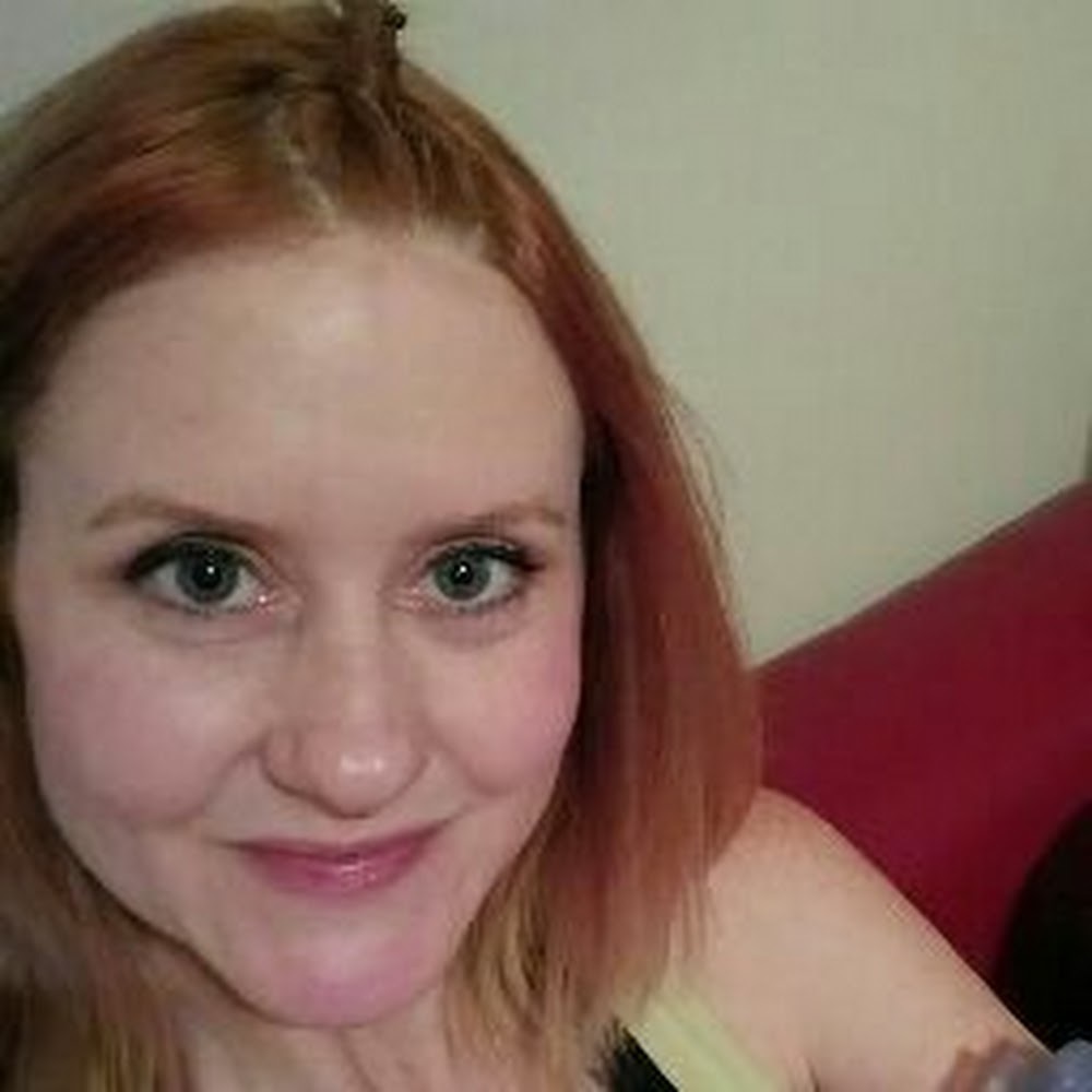 Meet your Posher, Rebekah